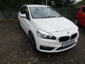 BMW 2 SERIES 2015 (65) at Crossroads Motors Ashford