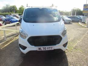 FORD TRANSIT CUSTOM 2020 (70) at Crossroads Motors Ashford