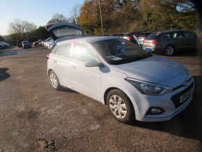 HYUNDAI I20 2019 (19) at Crossroads Motors Ashford