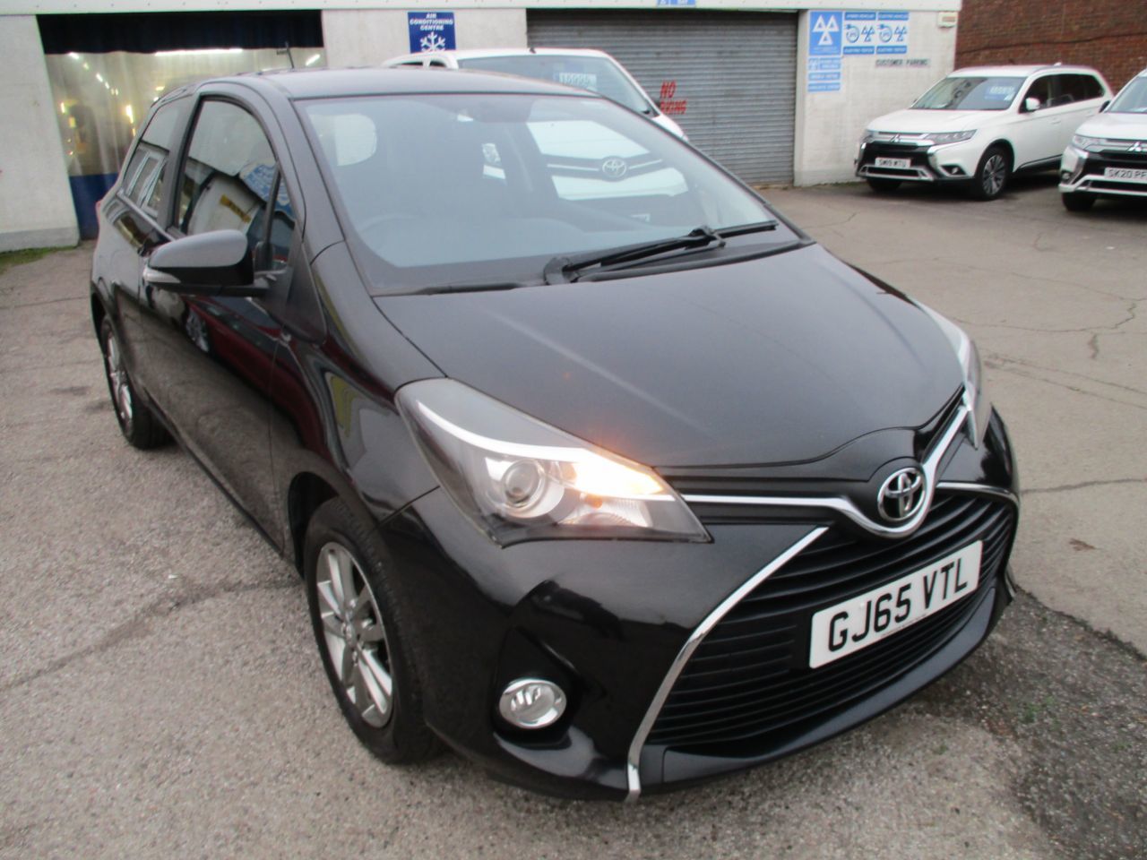 2015 Toyota Yaris