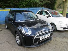 MINI HATCHBACK 2021 (71) at Crossroad Motors Ashford