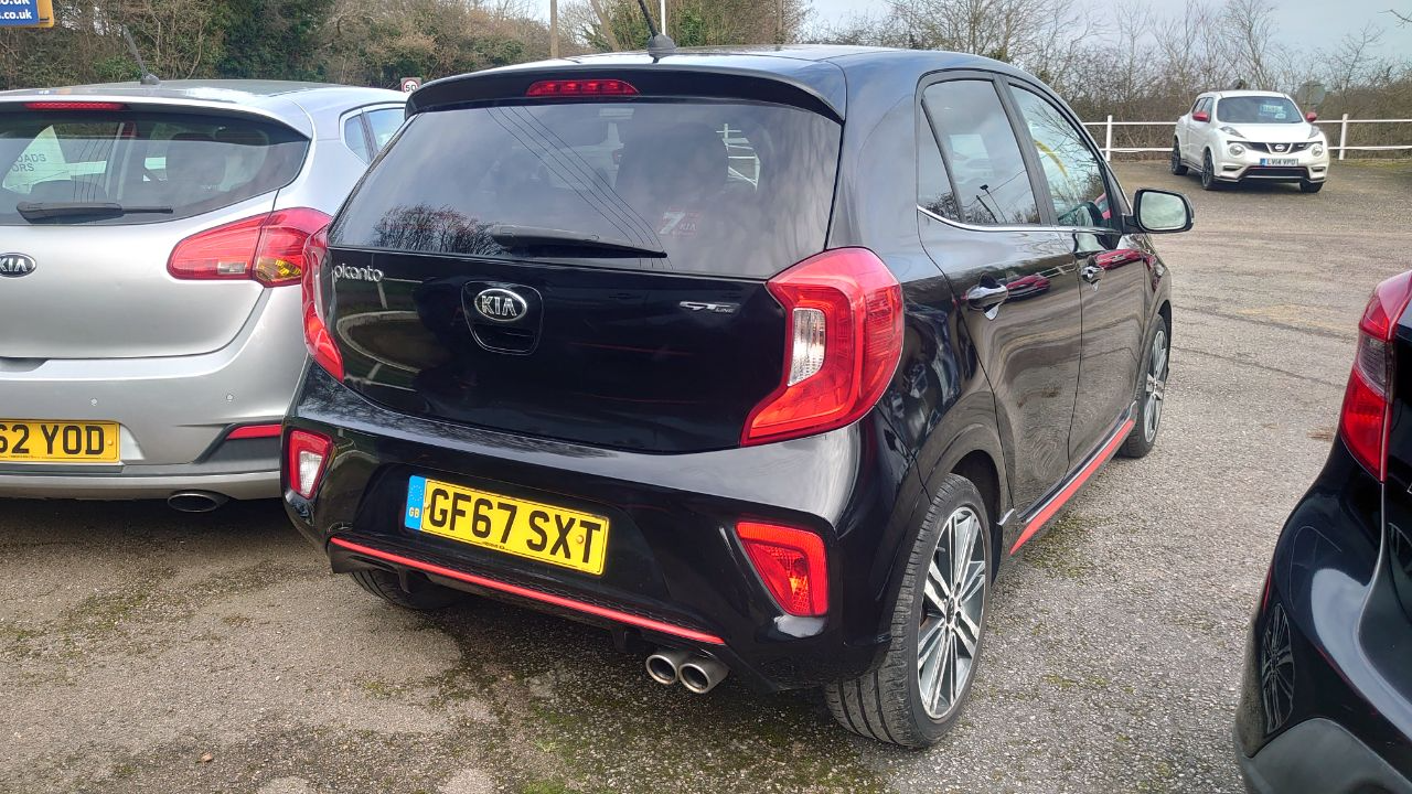 KIA PICANTO 1.25 GT LINE 5DR 2017 67 7,395 X 14 KIA PICANTO 1.25...