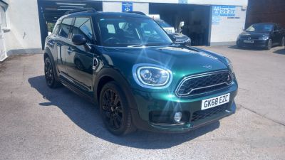 Mini Countryman 2.0 Cooper S 5dr Hatchback Petrol Green at Crossroad Motors Ashford